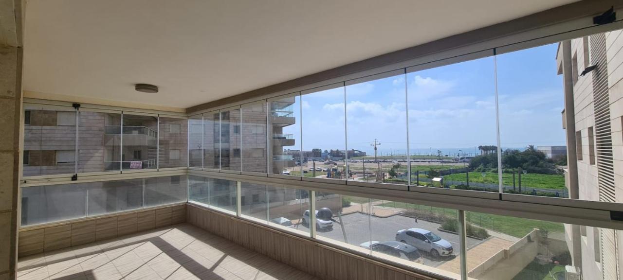 עכו דירה חדשה ליד הים- Akko-Brand New Apartment Exterior foto