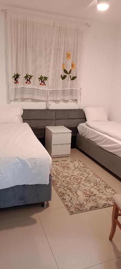 עכו דירה חדשה ליד הים- Akko-Brand New Apartment Exterior foto