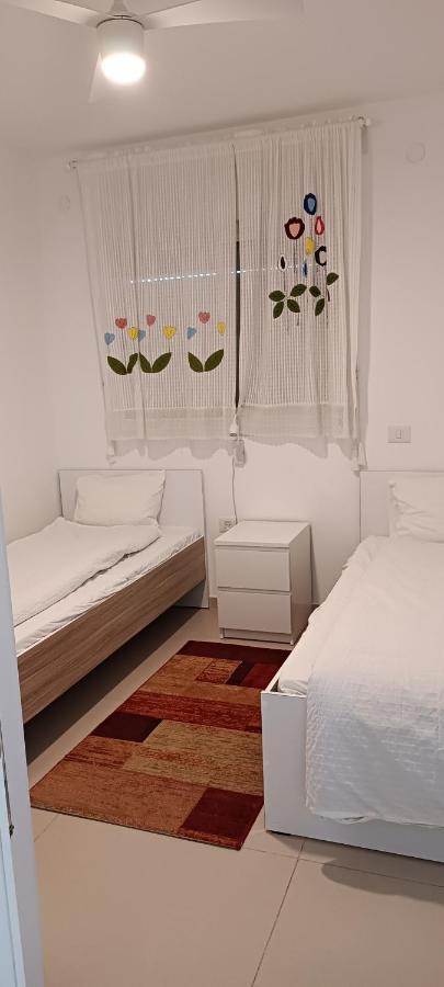 עכו דירה חדשה ליד הים- Akko-Brand New Apartment Exterior foto